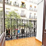 Alojamiento En Centro De Madrid