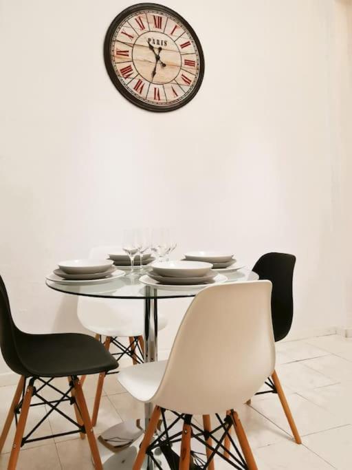 Alojamiento En Centro De Apartamento Madrid